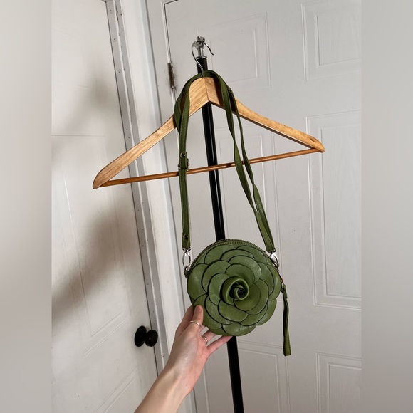 Green Flower Mini Purse - Picture 3 of 4